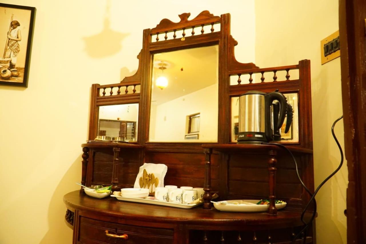 Tanjore Inn Thanjavur Exterior photo